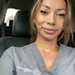 Meet your Posher, Danette